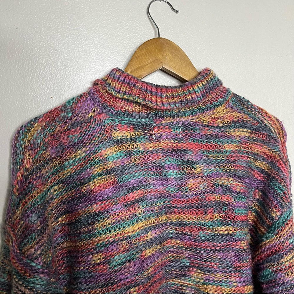Urban Outfitter’s BDG Multicolor Cropped Button Down Cardigan M Knit Rainbow - Picture 9 of 9